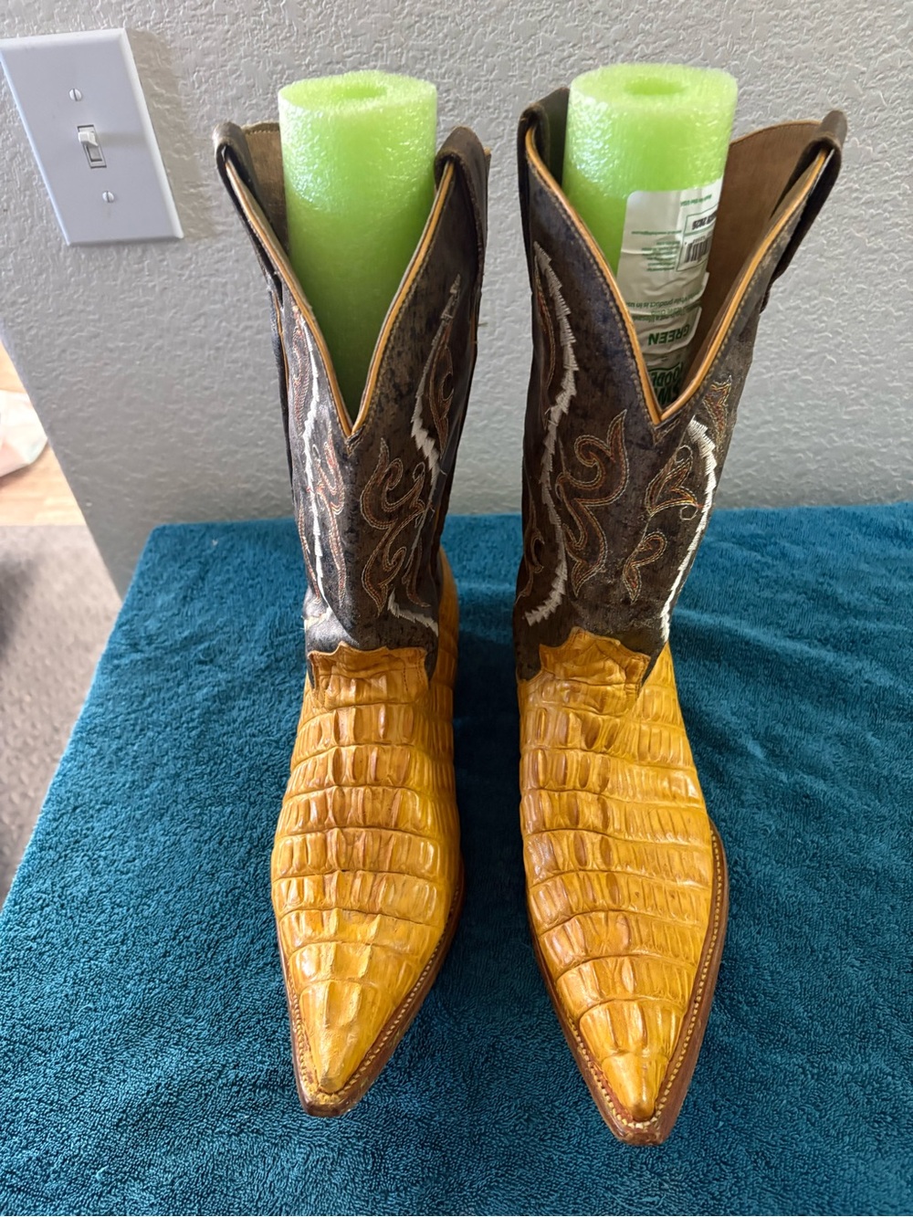 Men's Two-Tone Exotic Toe Cowboy Boots - Yellow/Brown